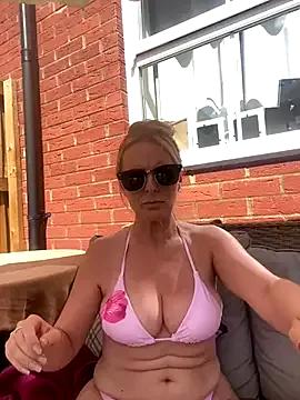 Mistress-LillyRose from StripChat is Freechat