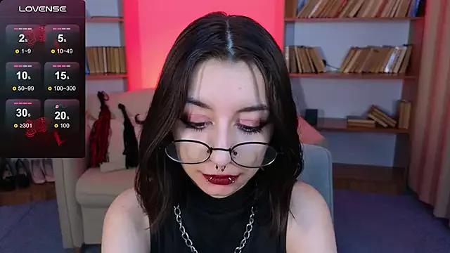 Mistress__Marcelline from StripChat is Freechat
