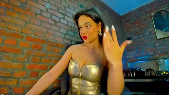 Check-out your craziest wishes with our pick of gaming cams models, featuring big knockers, round tails and tight twats.