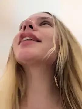 MistressMommyKate from StripChat is Freechat