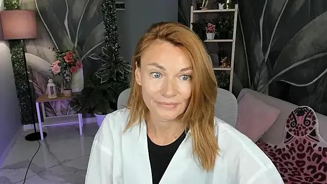 MistyBarnes from StripChat is Freechat