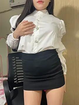 Mizuki_chan from StripChat is Freechat