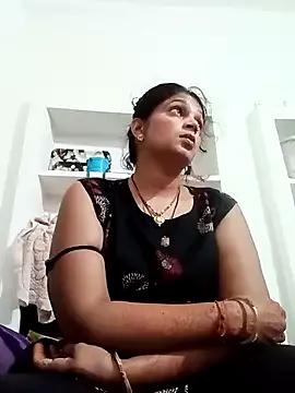 Mohni_love from StripChat is Freechat
