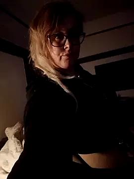 mollymay69 from StripChat is Freechat