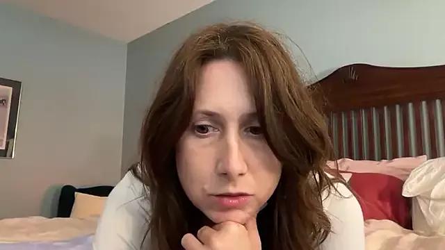 MommyGoddessL from StripChat is Freechat