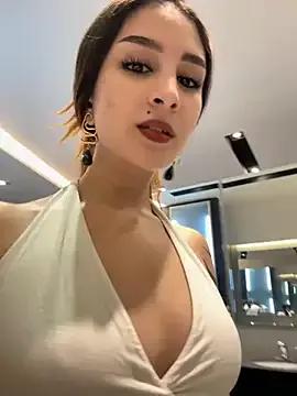 Check-out your craziest wishes with our pick of gaming cams models, featuring big knockers, round tails and tight twats.