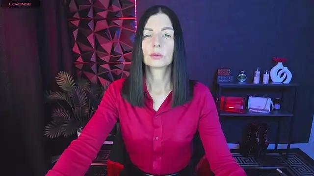 Check-out your craziest wishes with our pick of gaming cams models, featuring big knockers, round tails and tight twats.