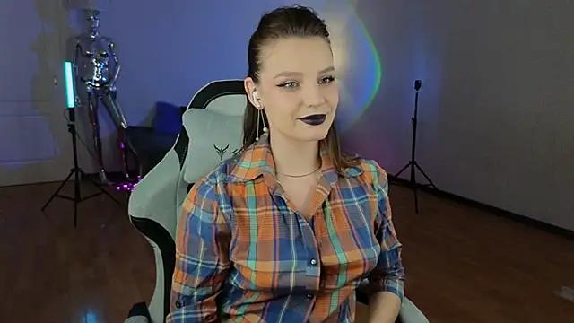 Check-out your craziest wishes with our pick of gaming cams models, featuring big knockers, round tails and tight twats.