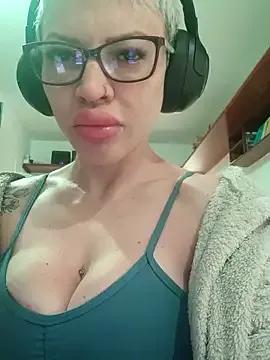 Check-out your craziest wishes with our pick of gaming cams models, featuring big knockers, round tails and tight twats.