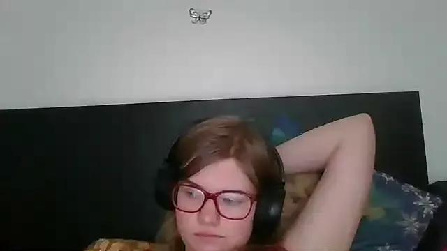 Moonolighta from StripChat is Freechat