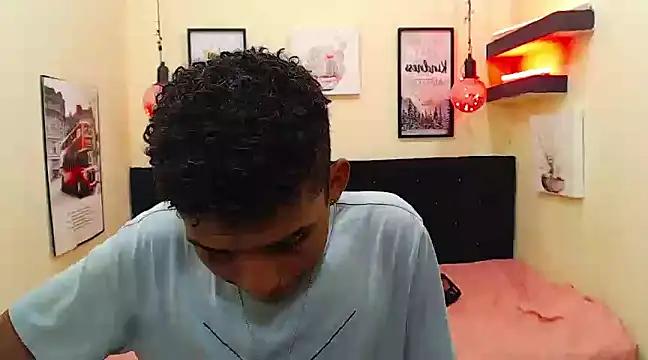 mostercock_hornys from StripChat is Freechat