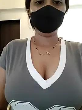 MumbaiDreamGirl from StripChat is Freechat