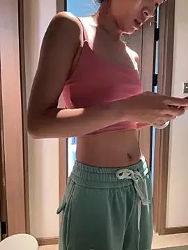 muxin_love from StripChat is Freechat