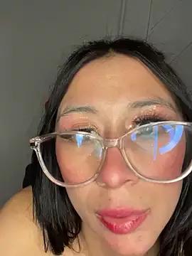 Photos of MyCutieBabe from StripChat is Freechat