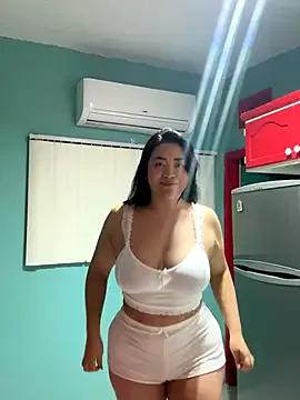Photos of MyHoneyFrida from StripChat is Freechat