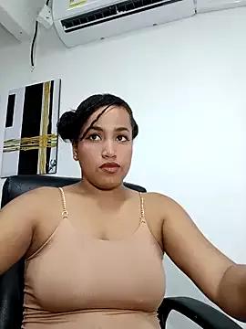 NahomiWalker_ from StripChat is Freechat