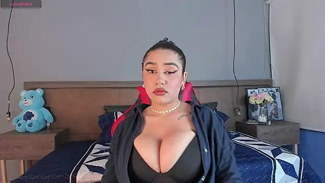 NamiThomson from StripChat is Freechat