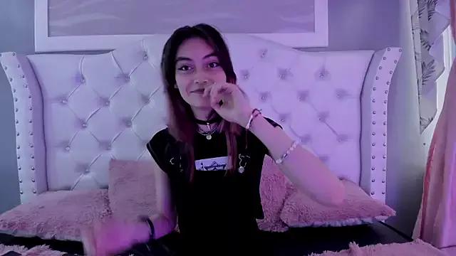 naomi_cooper__ from StripChat is Freechat