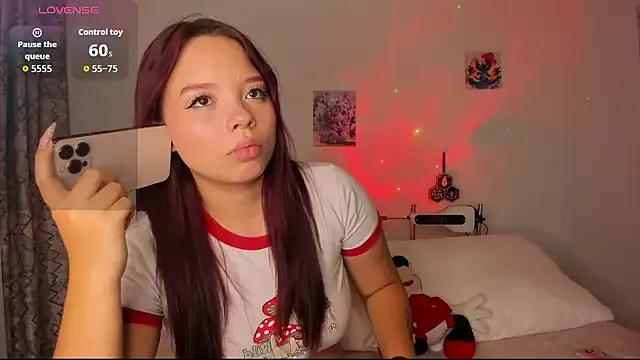 Check-out your craziest wishes with our pick of gaming cams models, featuring big knockers, round tails and tight twats.