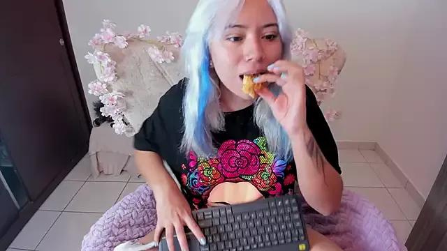 Nataliahenao69 from StripChat is Freechat
