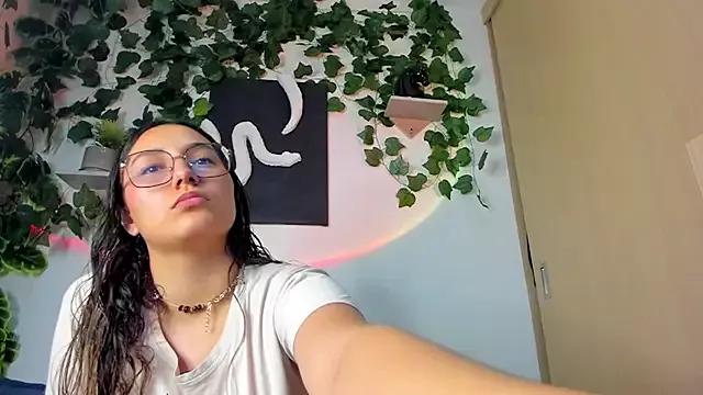 nataliepeterson from StripChat is Freechat