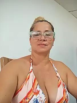 natally_ross21 from StripChat is Freechat