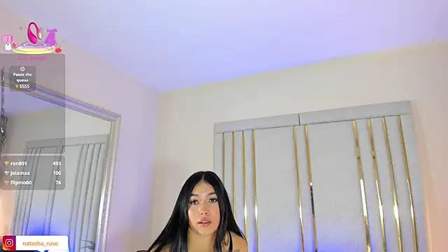 Check-out your craziest wishes with our pick of gaming cams models, featuring big knockers, round tails and tight twats.