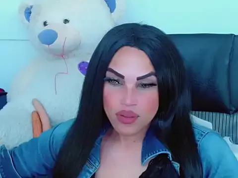 Check-out your craziest wishes with our pick of gaming cams models, featuring big knockers, round tails and tight twats.