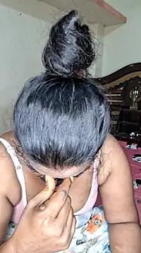 Natural_baby from StripChat is Freechat