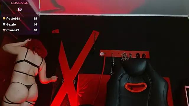 Check-out your craziest wishes with our pick of gaming cams models, featuring big knockers, round tails and tight twats.