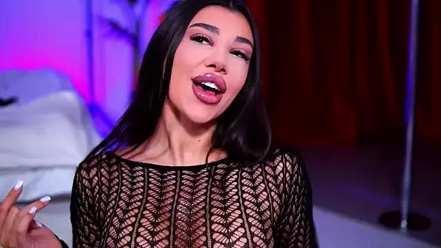 Check-out your craziest wishes with our pick of gaming cams models, featuring big knockers, round tails and tight twats.