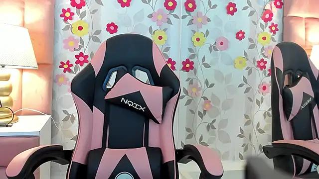 Check-out your craziest wishes with our pick of gaming cams models, featuring big knockers, round tails and tight twats.