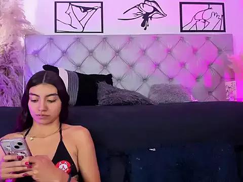 Check-out your craziest wishes with our pick of gaming cams models, featuring big knockers, round tails and tight twats.