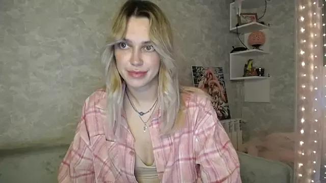 NickyAdamidi from StripChat is Freechat