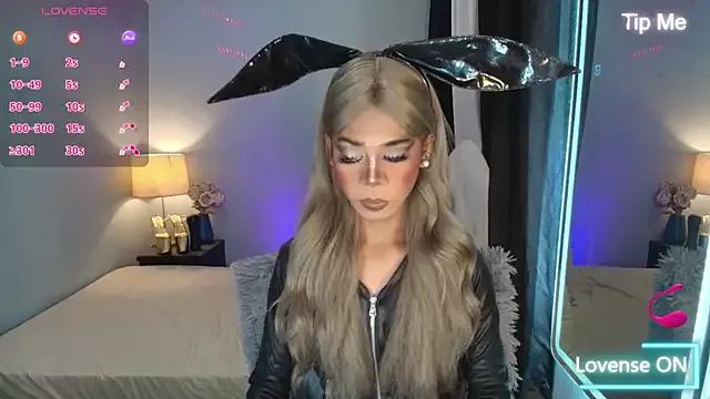 NicoleAshleyxxx from StripChat is Freechat