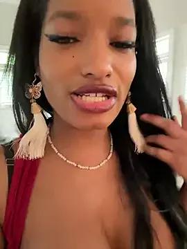 NicoleCocksXXX from StripChat is Freechat