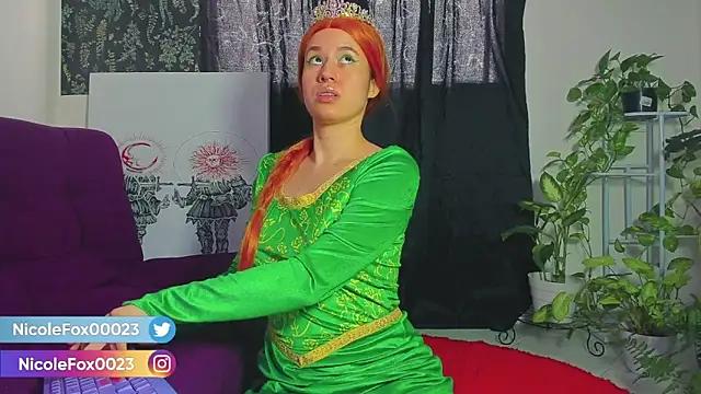 Check-out your craziest wishes with our pick of gaming cams models, featuring big knockers, round tails and tight twats.