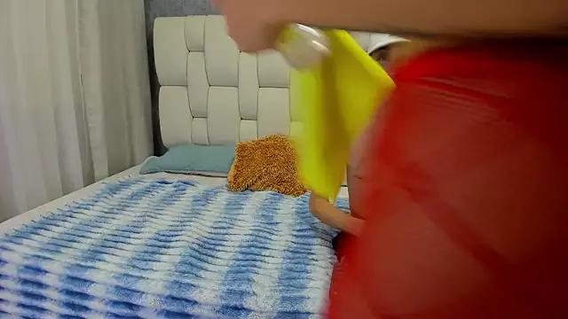 Check-out your craziest wishes with our pick of gaming cams models, featuring big knockers, round tails and tight twats.