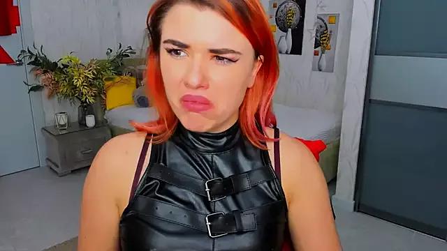 Check-out your craziest wishes with our pick of gaming cams models, featuring big knockers, round tails and tight twats.