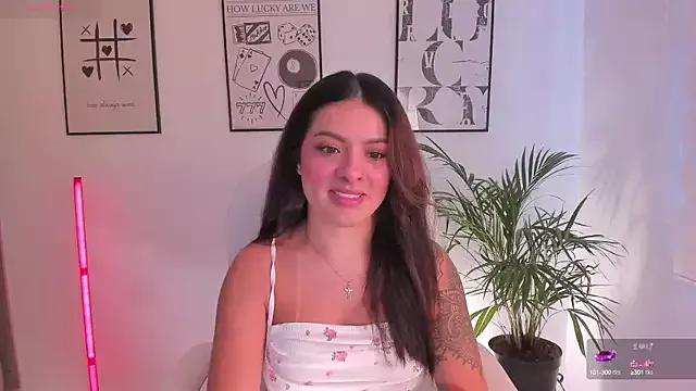NiiaEvanss from StripChat