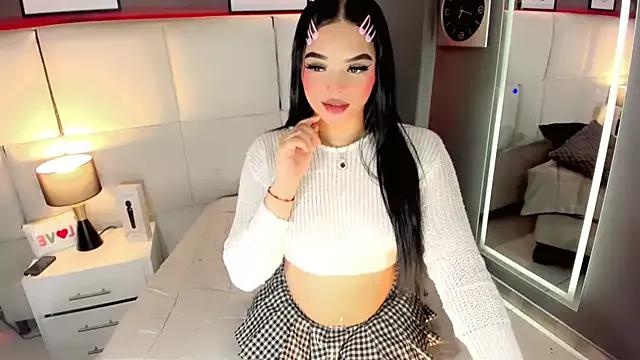 Check-out your craziest wishes with our pick of gaming cams models, featuring big knockers, round tails and tight twats.