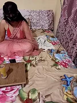 Nikki_Nikku from StripChat