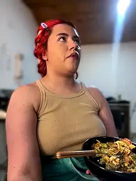 Nikki_Nyx from StripChat is Freechat