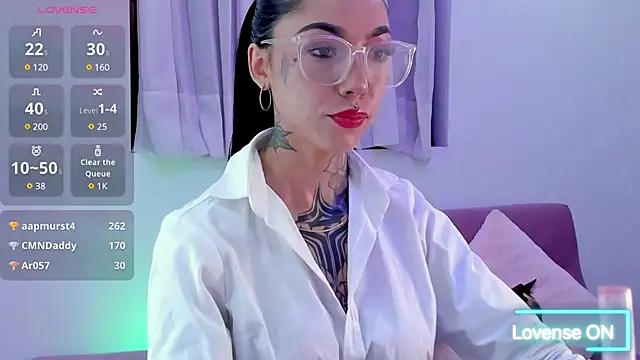 NinaVall from StripChat is Freechat