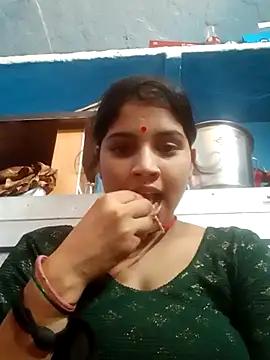 Nisha_Cute from StripChat is Freechat