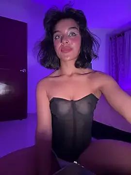 noahhvossie from StripChat is Freechat