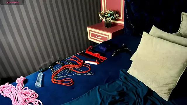 NoelleGothicShadow from StripChat is Freechat