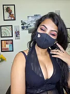 Noor-Bold from StripChat is Freechat