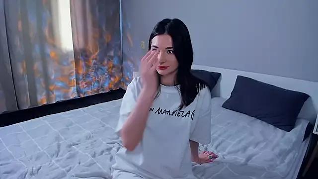 NoStarBody from StripChat is Freechat