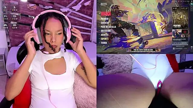 Check-out your craziest wishes with our pick of gaming cams models, featuring big knockers, round tails and tight twats.